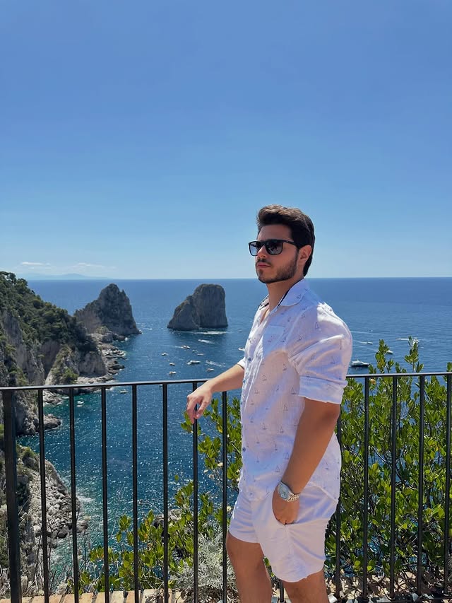 Rafael Viana em Capri, Itália